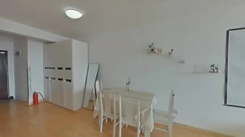 Lushang Shoufu - View 5