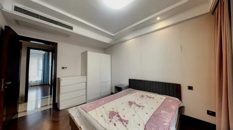 Round Fusion Plaza Residences - View 6