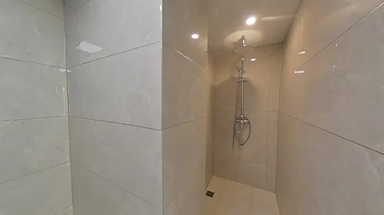 Zhongshan Road (Taiyuan Street Commercial Area) - View 7