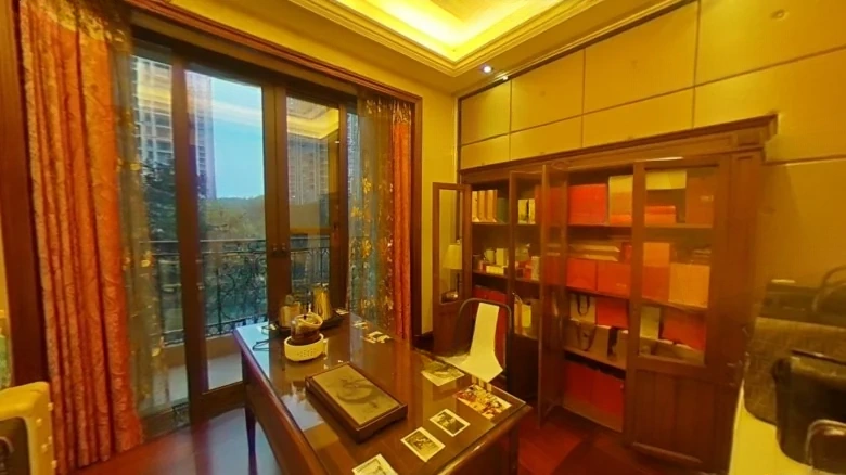 Elegant Home Platinum Elegance Garden - View 2