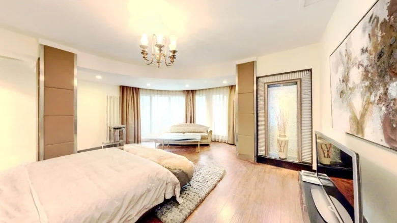 West Hill Garden Villa - View 3