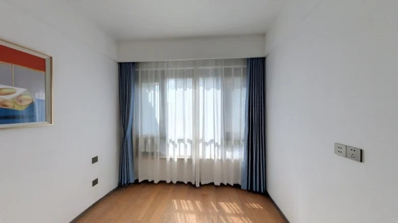 Spring Breeze South Bank West Garden - View 3