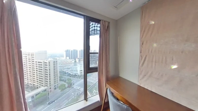 Fusion Creative Riverbank City Waterfront Mansion - View 4