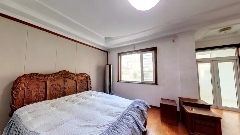 Forest View Manor - View 5