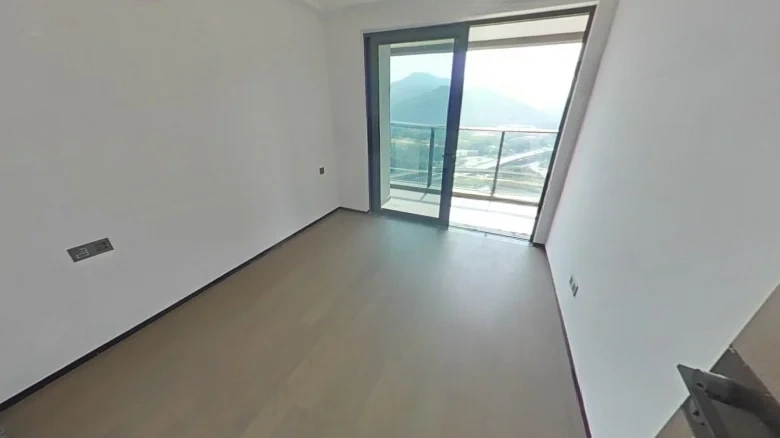 Fortune Rich Cloud Mountain - View 2