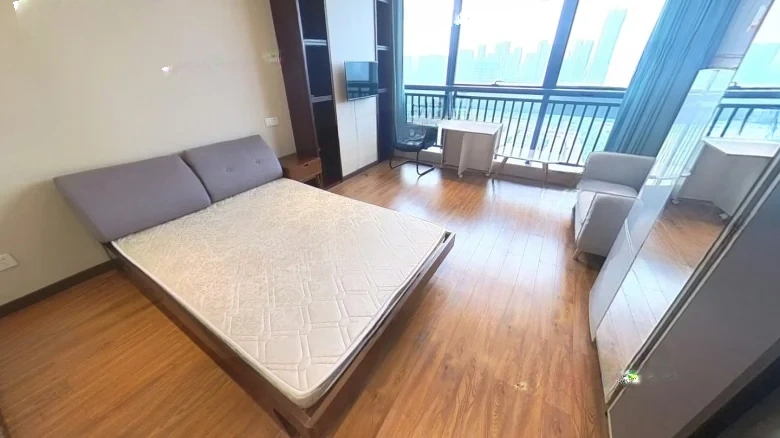 Xi Xi Yong Le Cheng - View 1