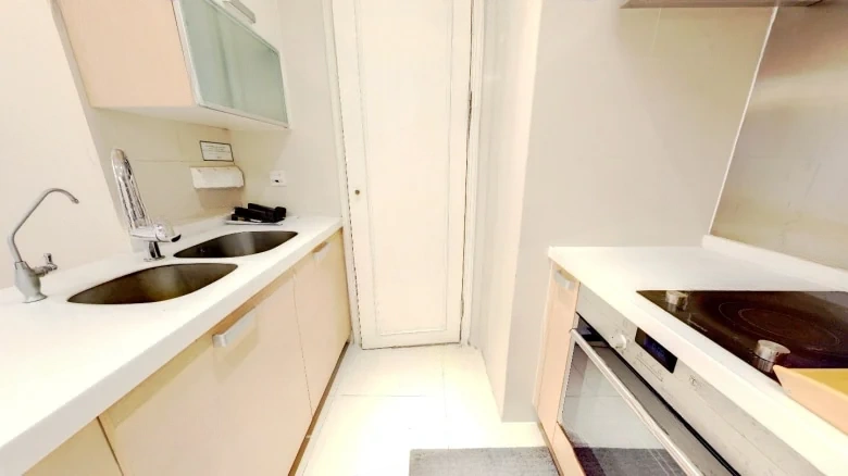 Xuan Wu Lake Jin Mao Plaza - View 5