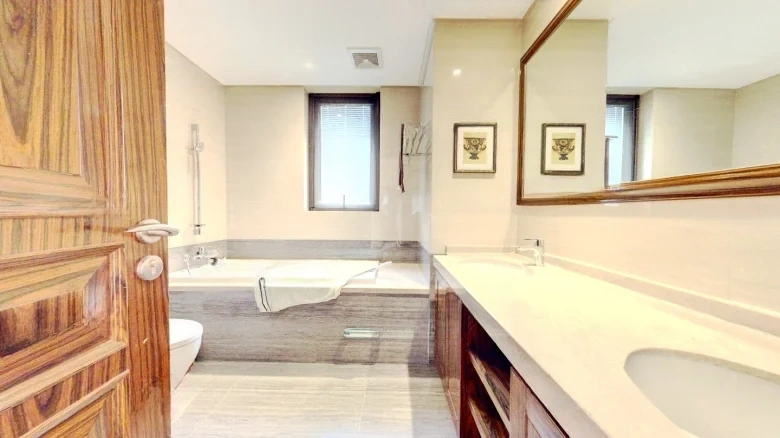 Gusu Jinmao Mansion - View 10