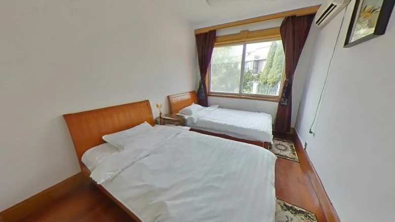 Golden City Garden - View 6