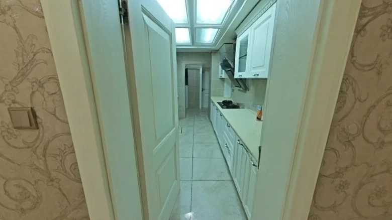 Elegant Garden Residence - View 8