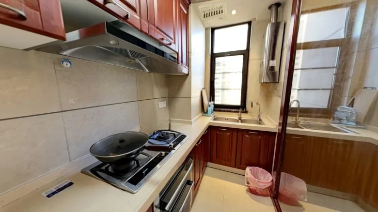 Arrived at Central Plaza - View 7