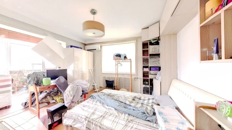 91 Wenhua East Road - View 2