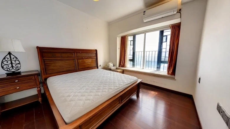 YueXiu Nanshan Mountains Riverside - View 3