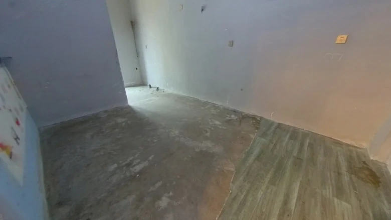 Wanke Lake Heart Island - View 3