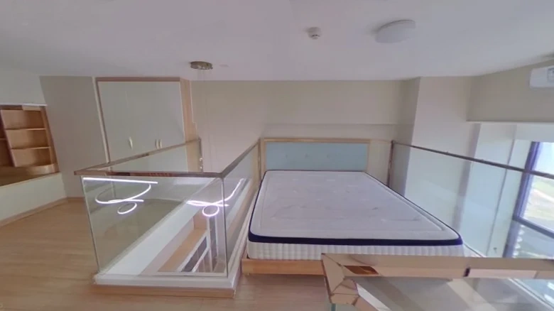 Oceanside Bund No. 1 - View 2