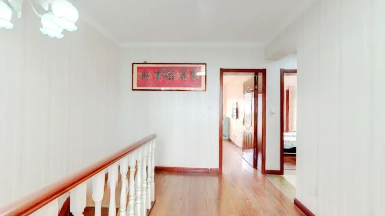 Palace Manor Street - View 9