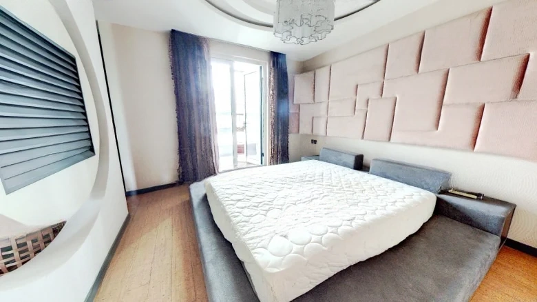 Golf Lakeview Flower Garden - View 4