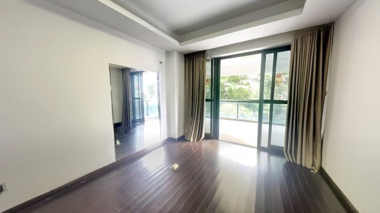 State Trade Blue Sea - View 6