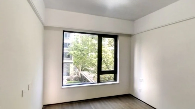 Nanshan Lingfeng Peak - View 3