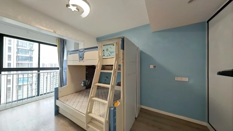 Azure Seasons - View 2