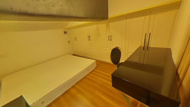 HONG KONG HUI CENTRE - View 4