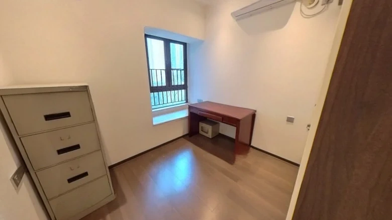 Poly Gezhouba Hyde Mansion - View 2