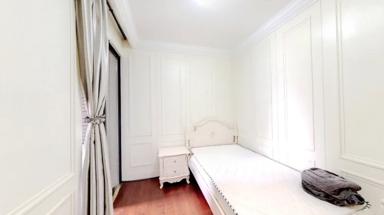 Xiahe Yu Jing - View 3