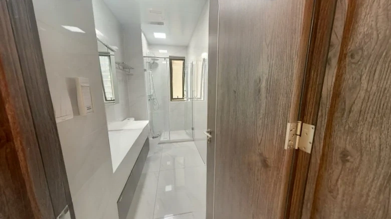 Elegant Ode of Gentle Breeze - View 11