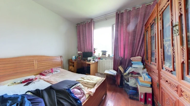 Mountain Water Flower Mansion - View 2