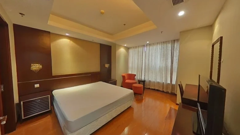 Golden Wheel International Plaza - View 2