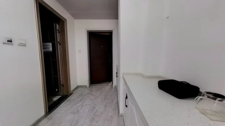 Lanzhou Zhongtianjian Square - View 4