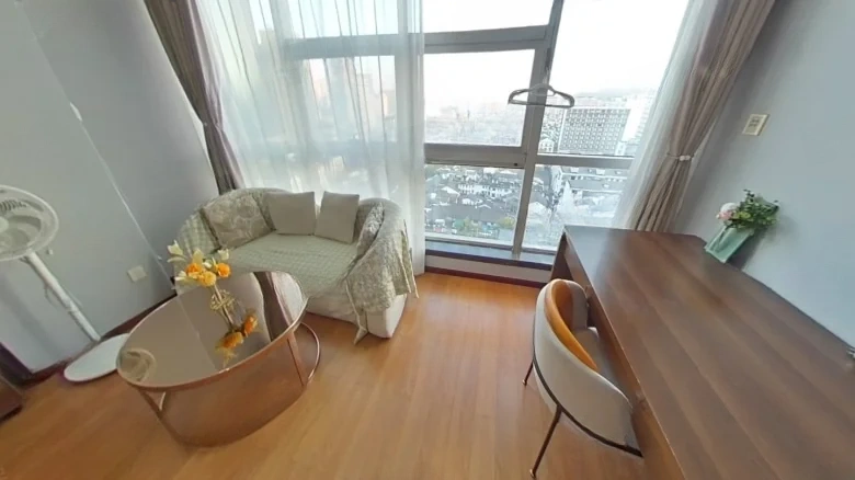 Oriental Gold Mansion - View 4