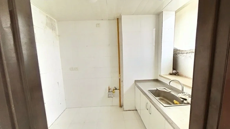 Yinghai Tower - View 9