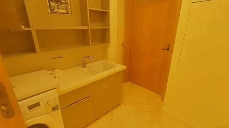 Wanke Lake Heart Island - View 13