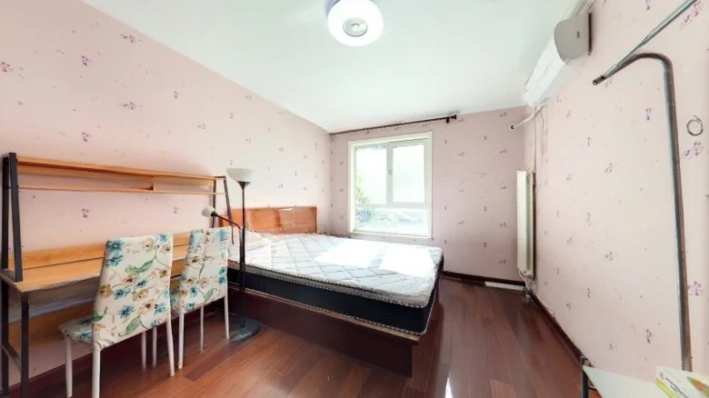 Poly Western Hills Forest Language - View 5