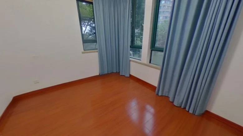 Modern Clear Water Garden - View 3