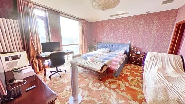 Palace Garden Inner Garden - View 3