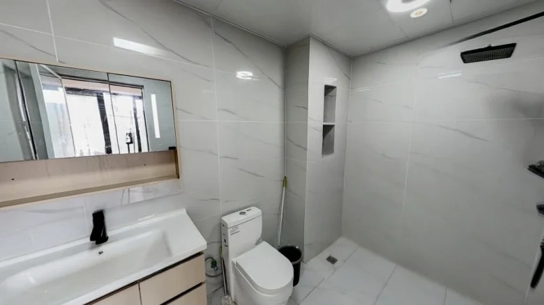 Tahoe Golden Mansion Court - View 5