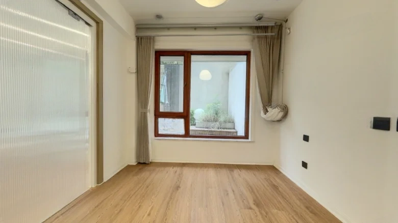 Xi Shan No.1 Courtyard North Zone - View 2