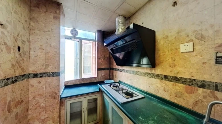 Sheep and Garden - View 8