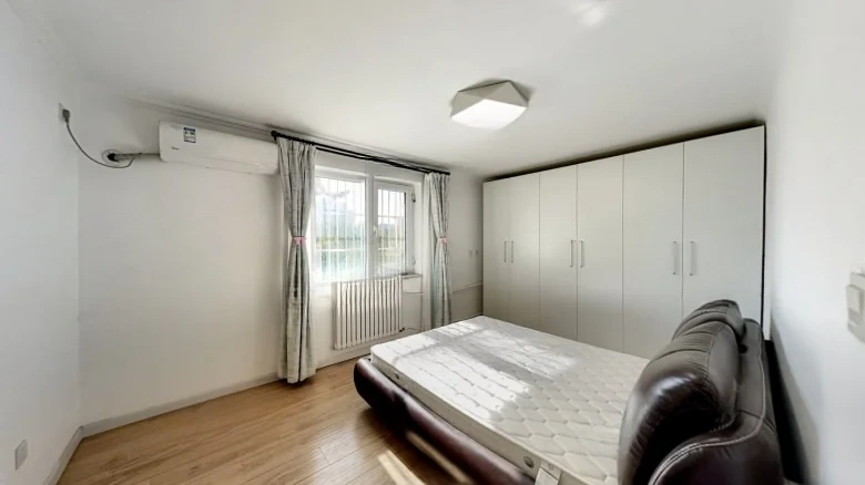 Zhengwu Temple Sixth Li - View 2