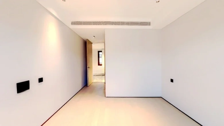 Luhu Cloud River Jade Tiered Gateway - View 8