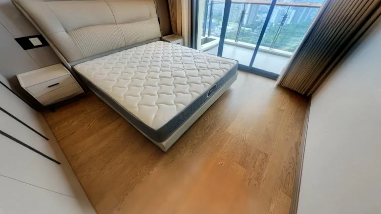 Blue Fountain Gate Manor - View 4