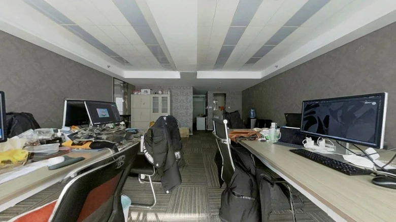 7080 Center Square - View 3