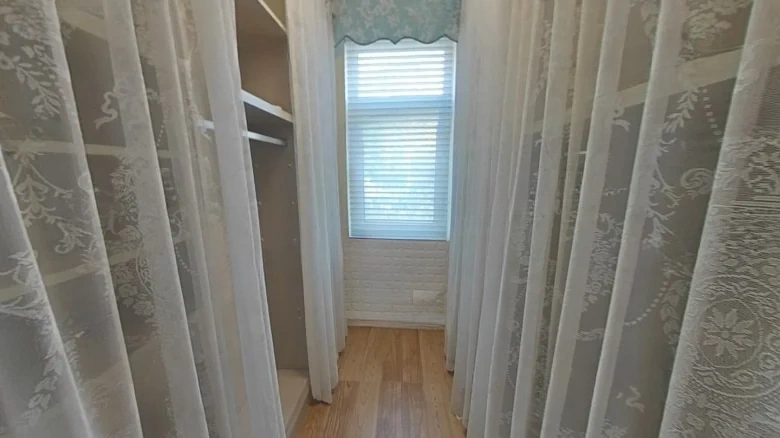 Merrill Town Lao Mountain - View 16