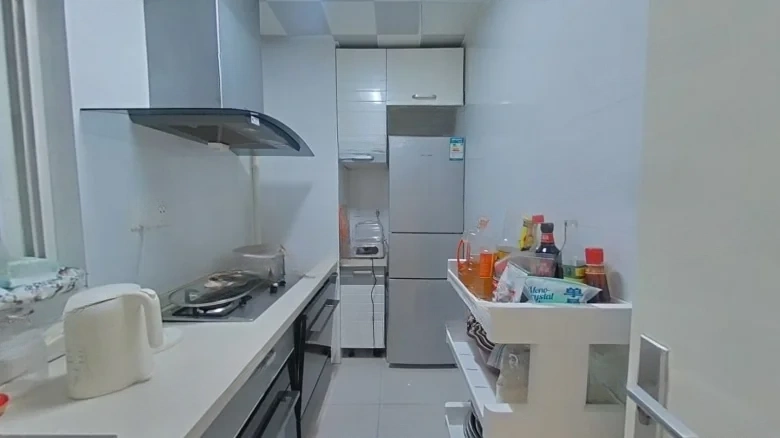 Bloom Prosperity Moon Completeness - View 5