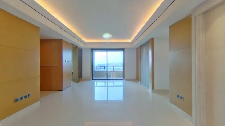 Central Bay Amber Bay - View 5