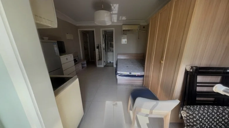 Zhonghai Yu Xin Ge - View 3