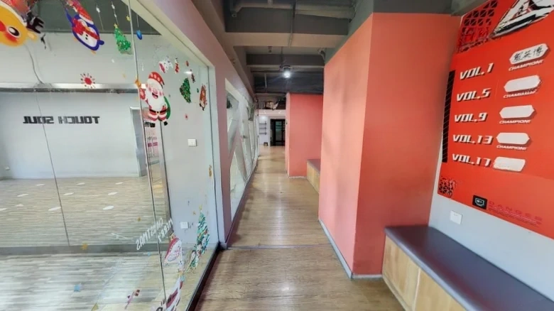 Pia Yi Exceptional - View 10