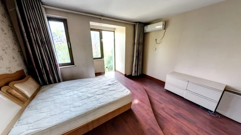 Double Prosperity Garden West District - View 4